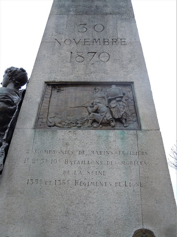 Monumen Monument aux morts de 1870 2